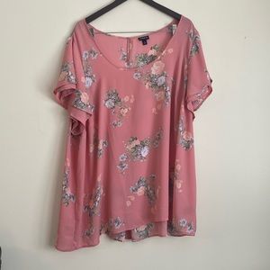 Light pink Torrid Floral Top